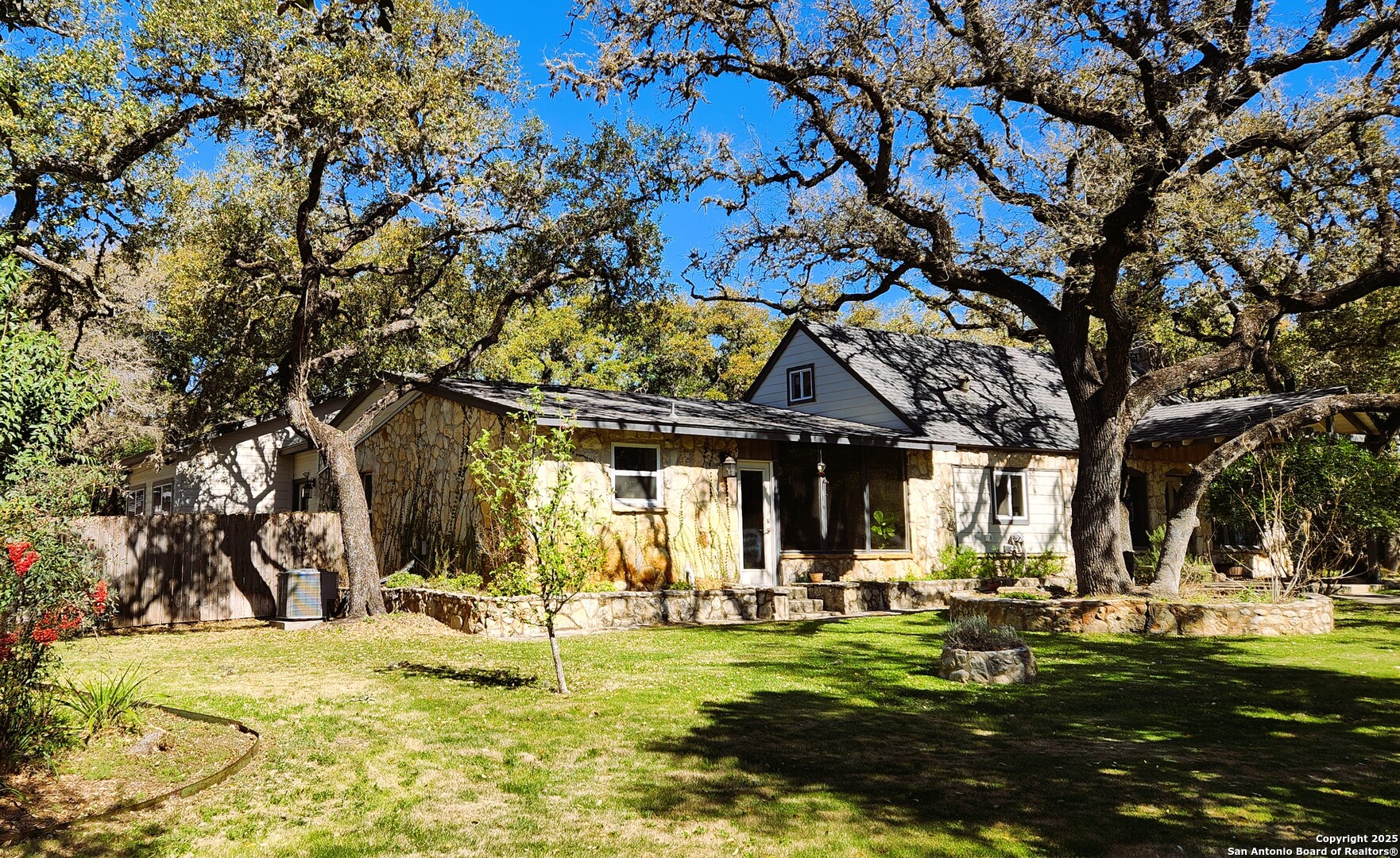 main property photo 44