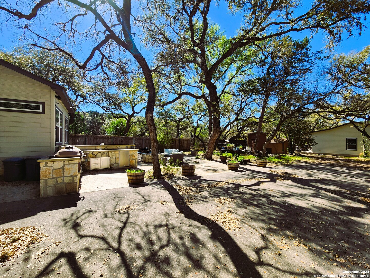 main property photo 48