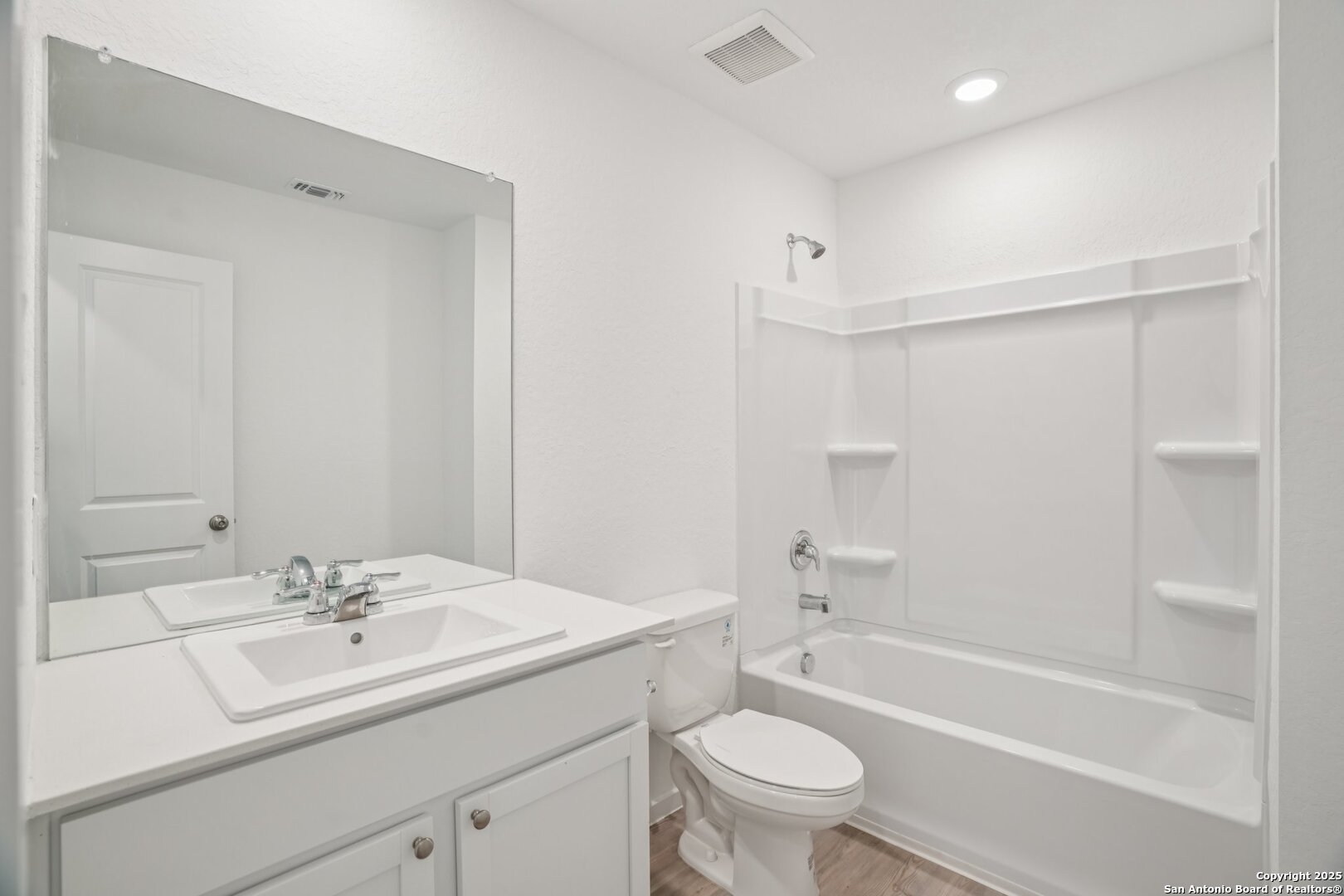 property viewer photo 27