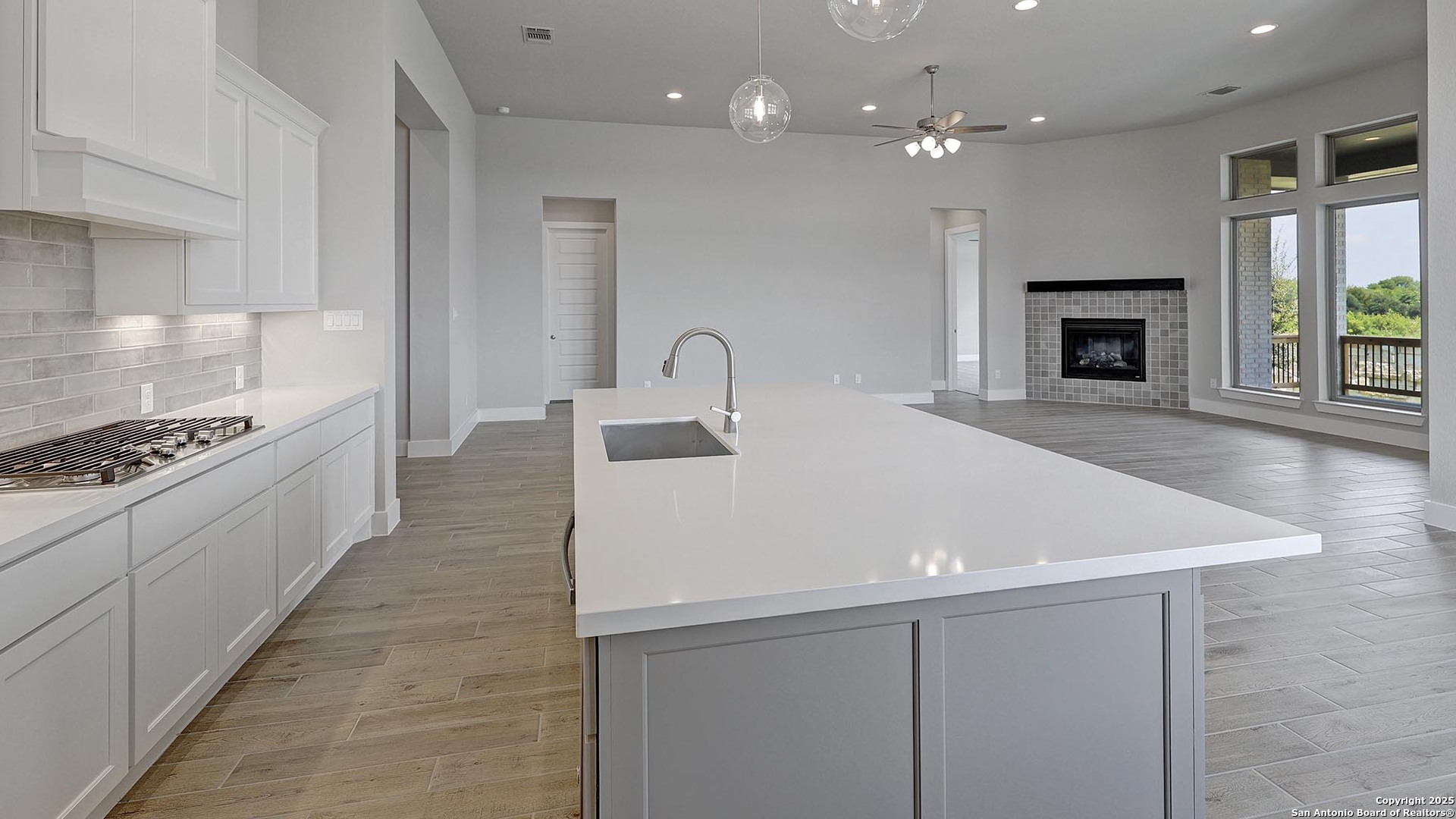 property viewer photo 17