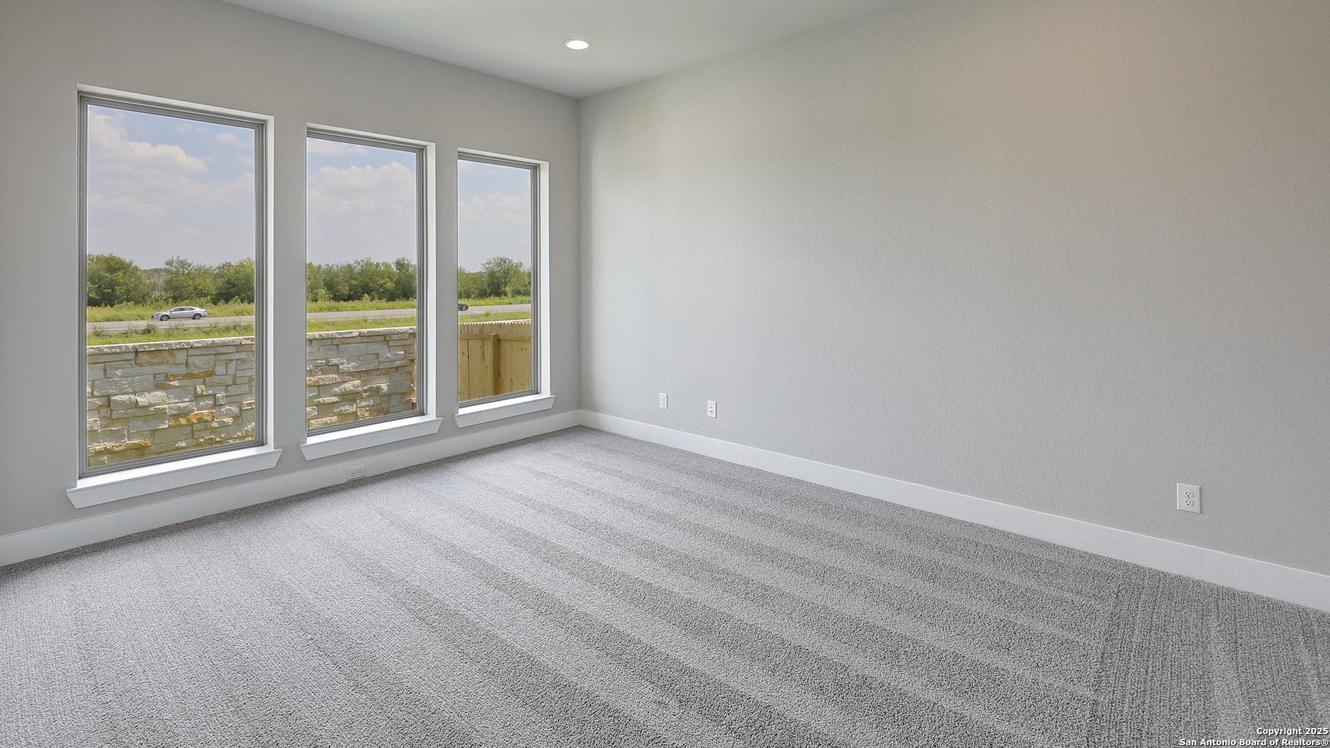 property viewer photo 19