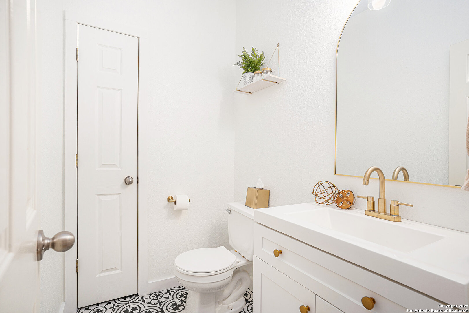 property viewer photo 14