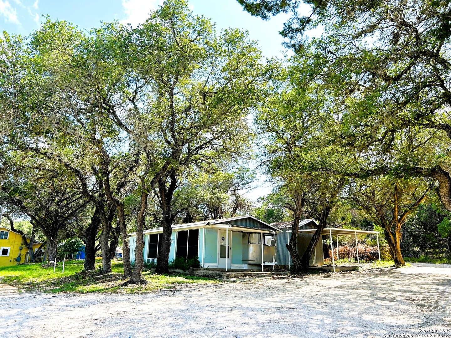 main property photo 21