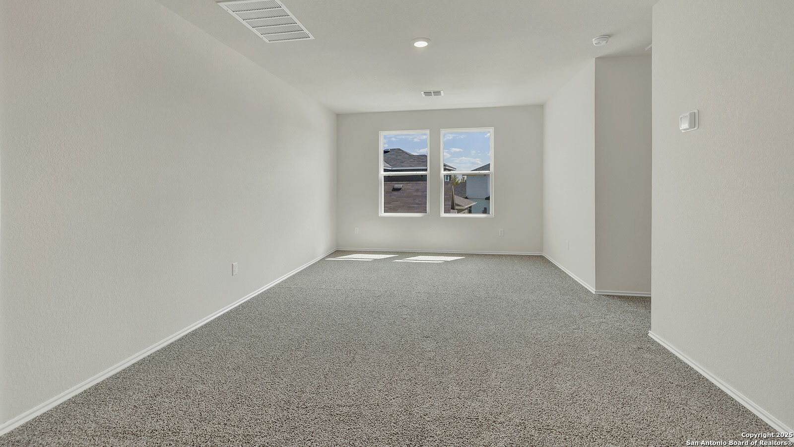 property viewer photo 26