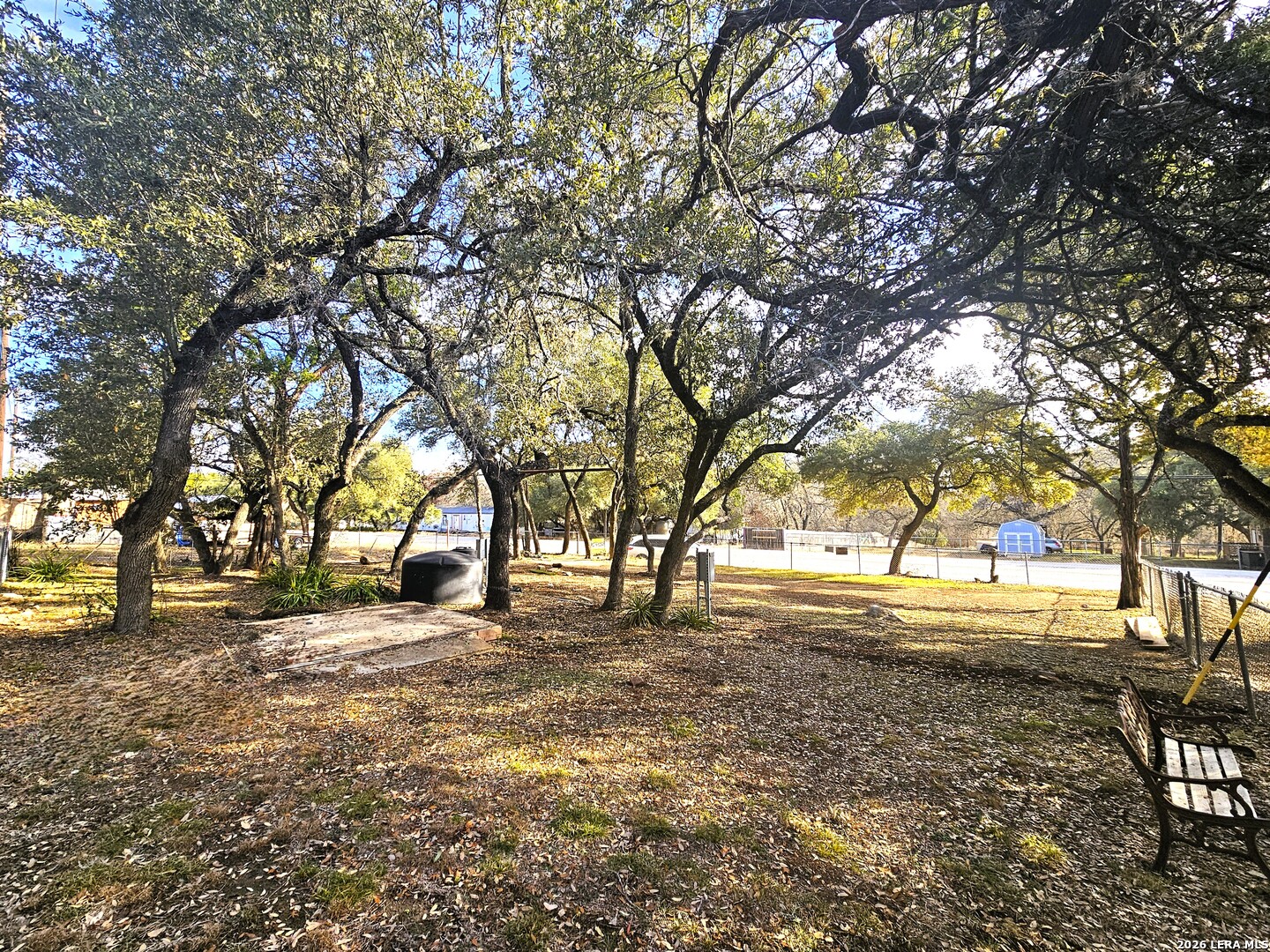 main property photo 31