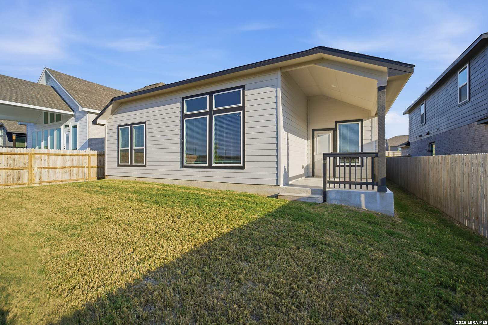 main property photo 29
