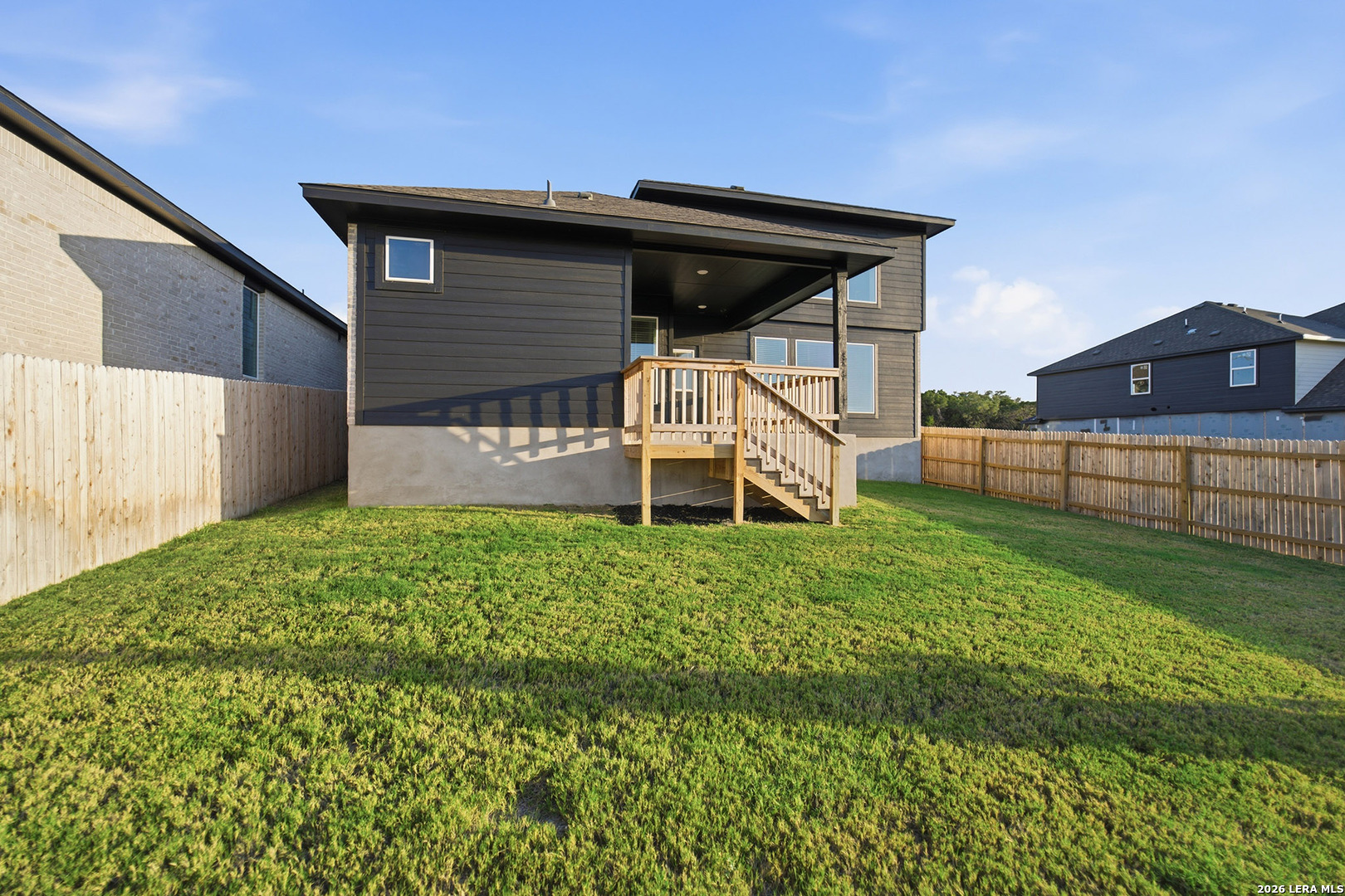 main property photo 37