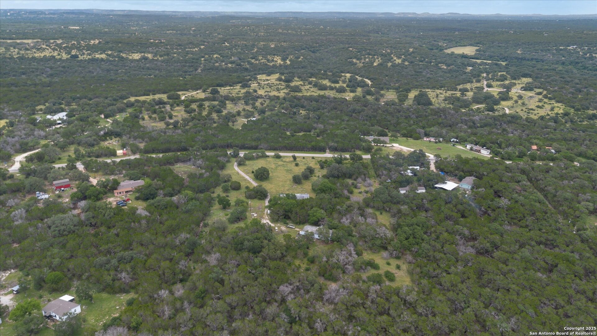 main property photo 13