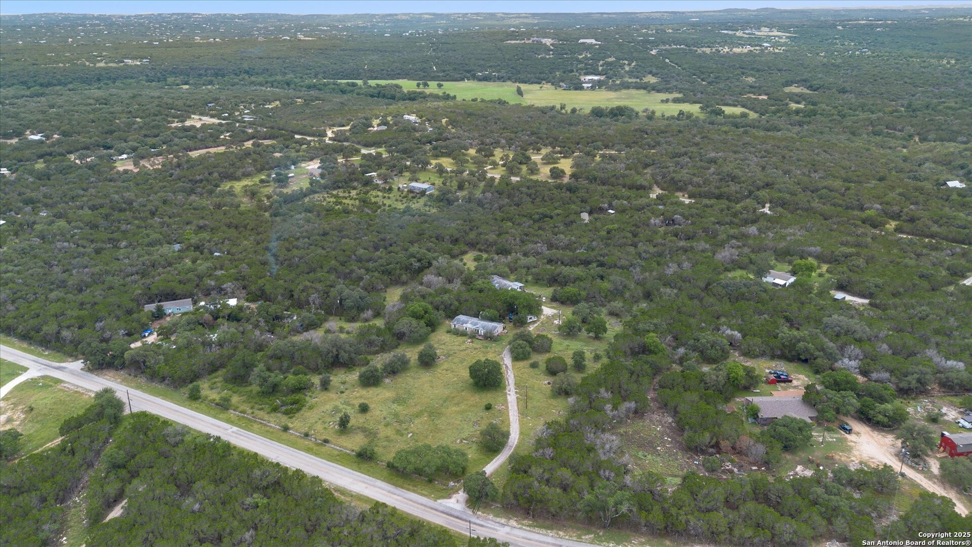 main property photo 17