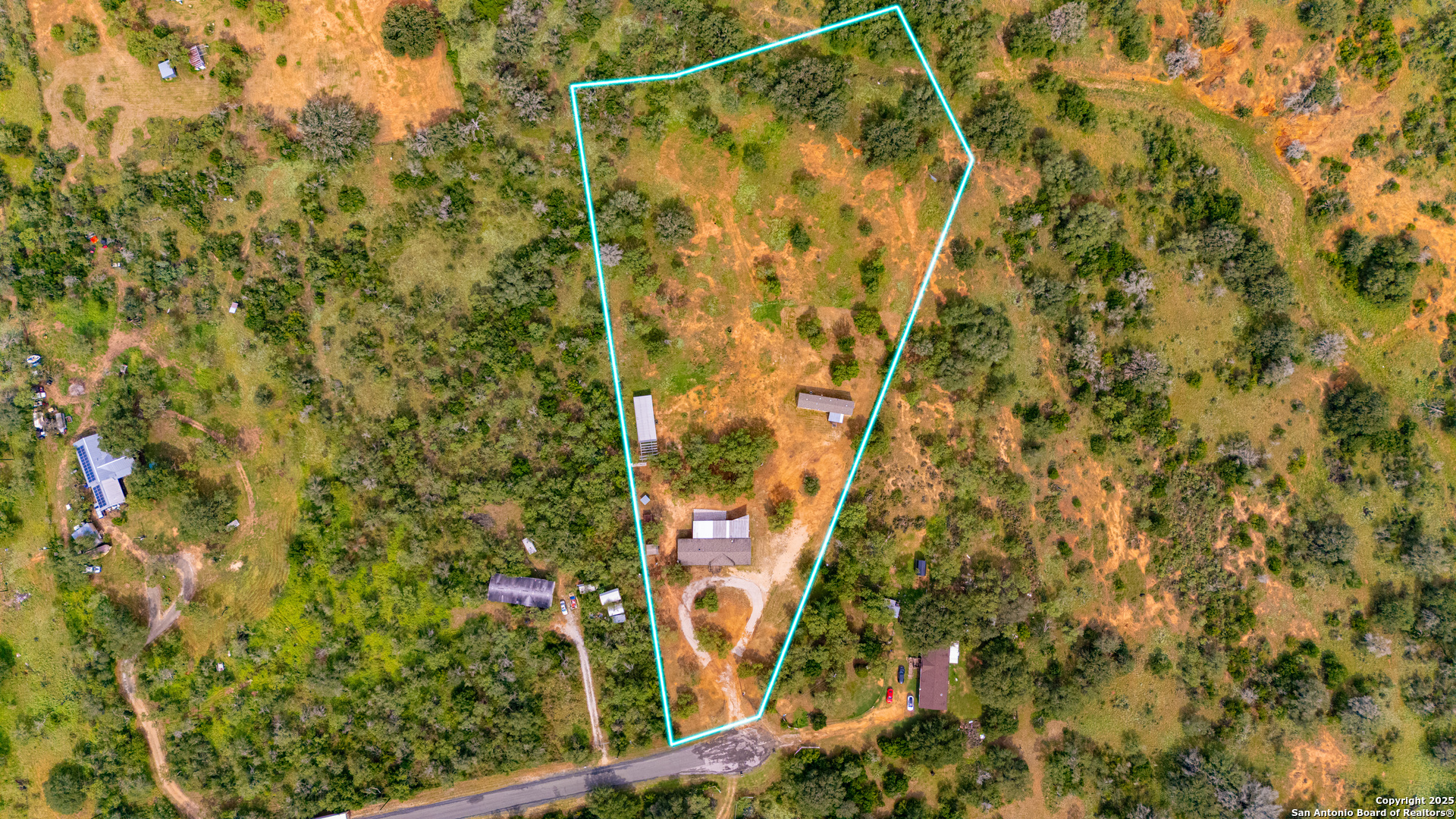 main property photo 30