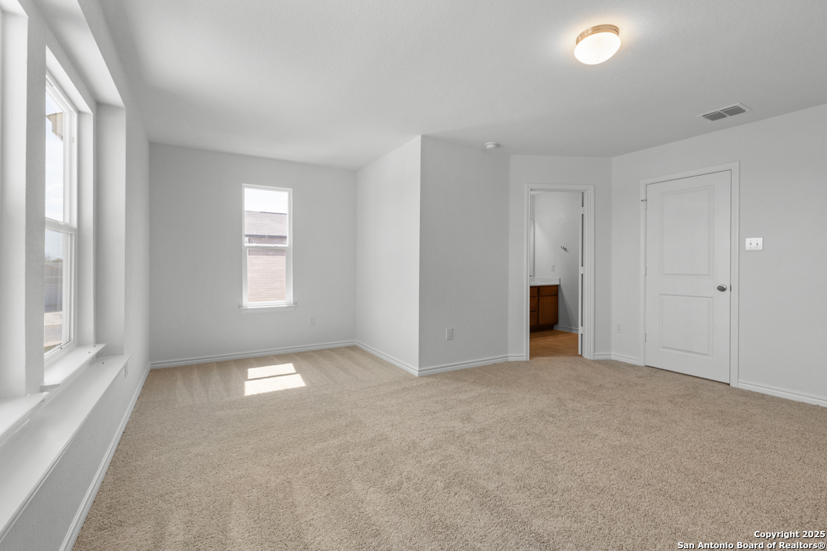 property viewer photo 8