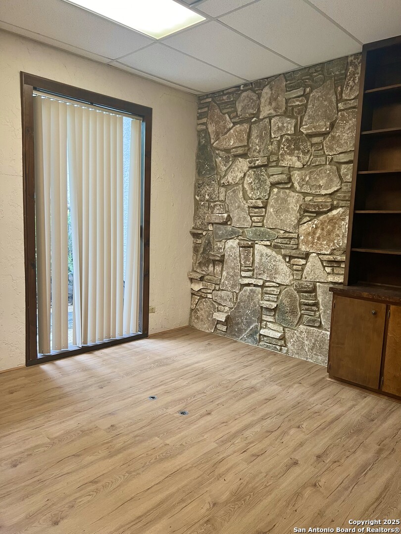 property viewer photo 14