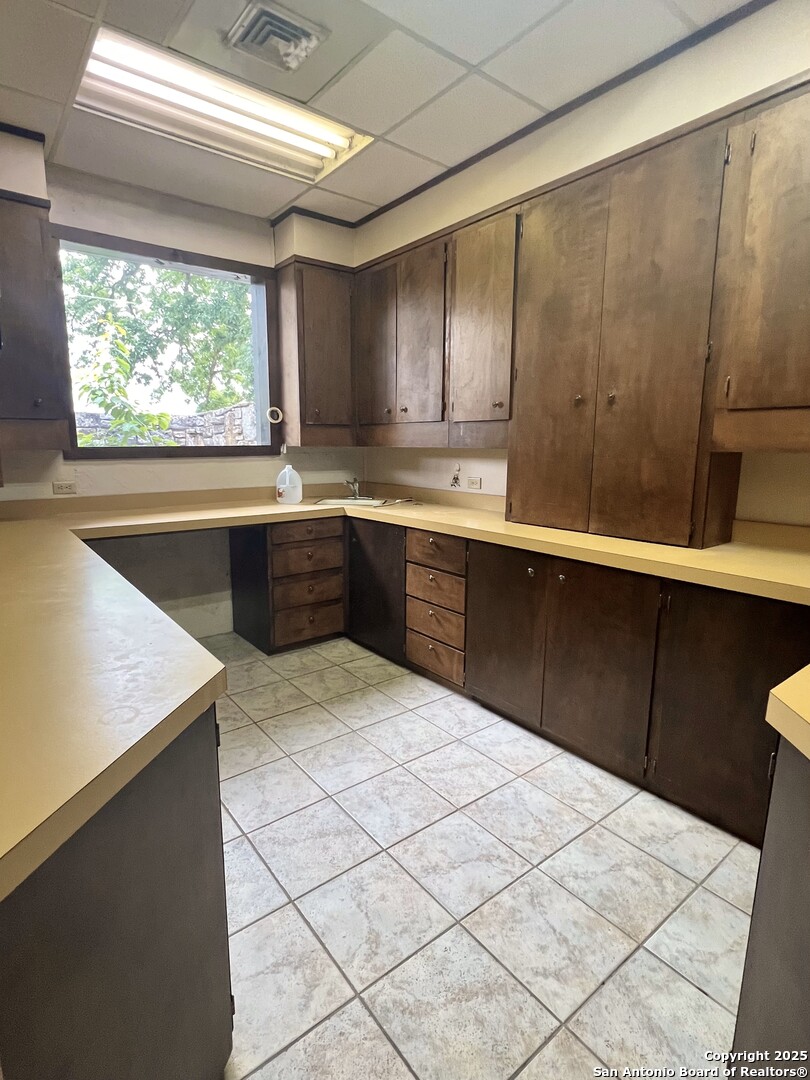 property viewer photo 17