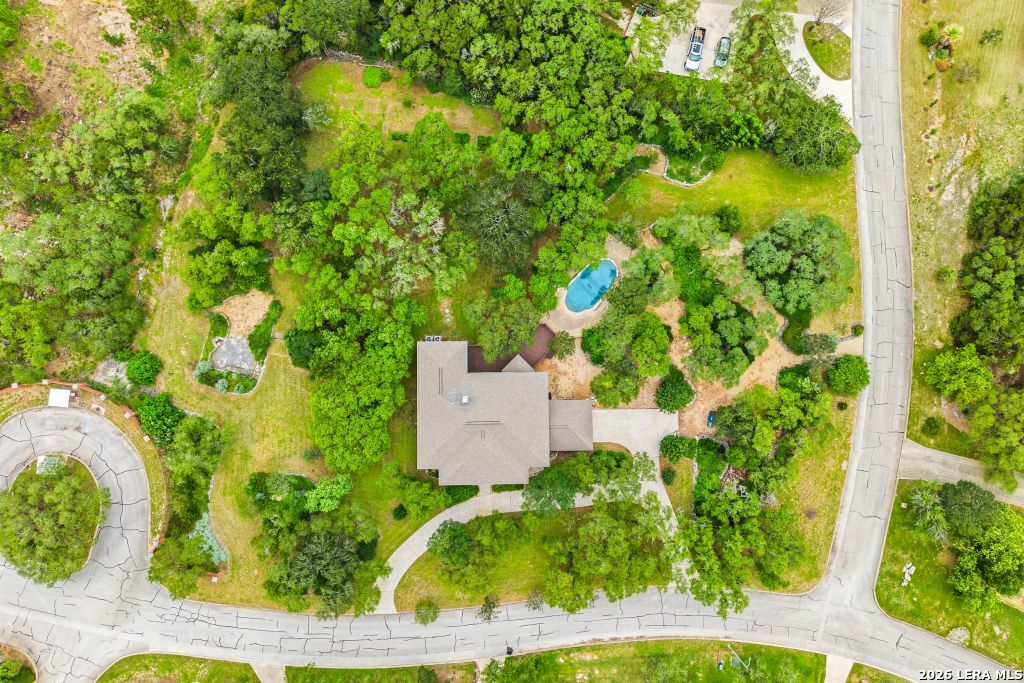 main property photo 46