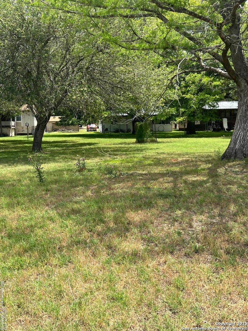 main property photo 19