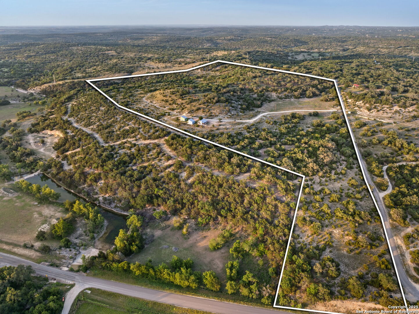 main property photo 5