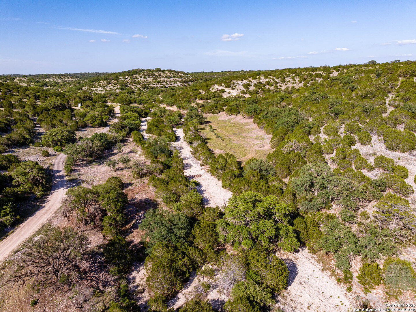 main property photo 34