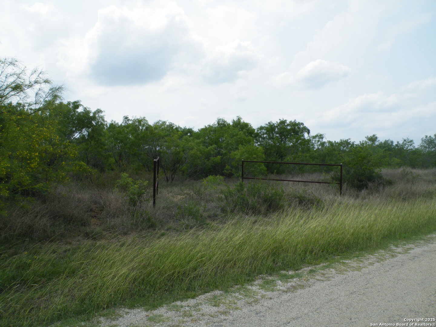 property viewer photo 3