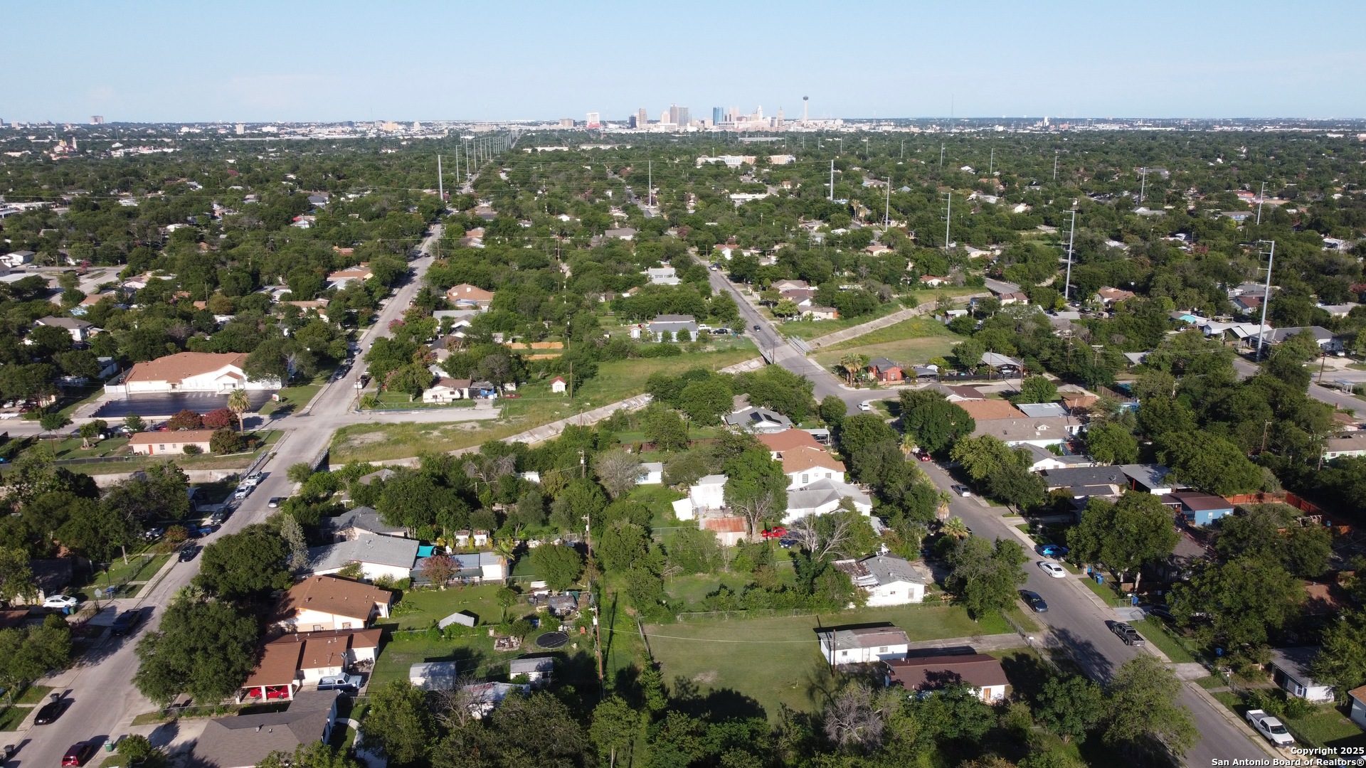 main property photo 18