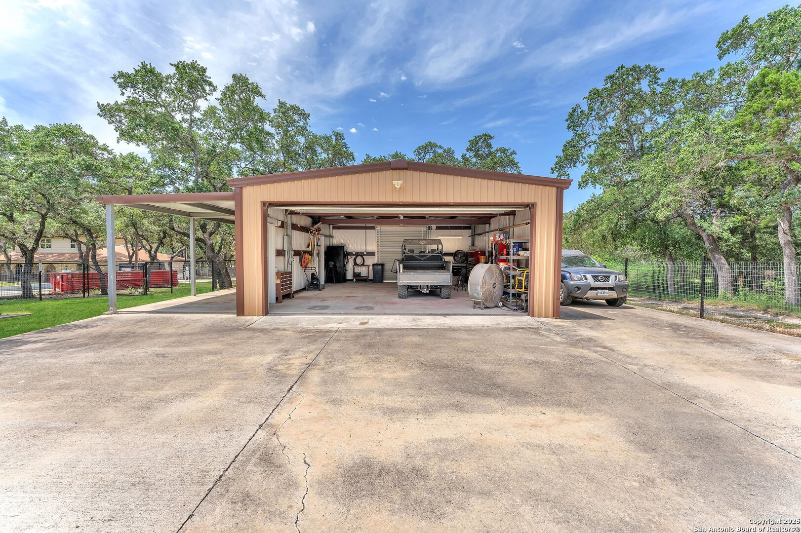 main property photo 122