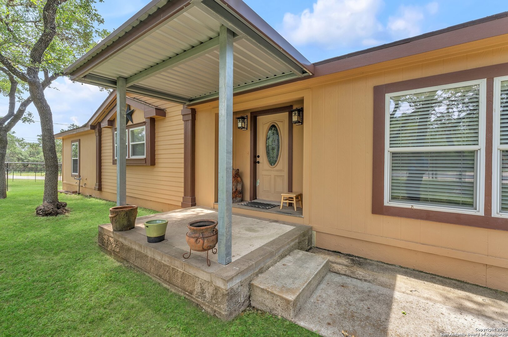 main property photo 125