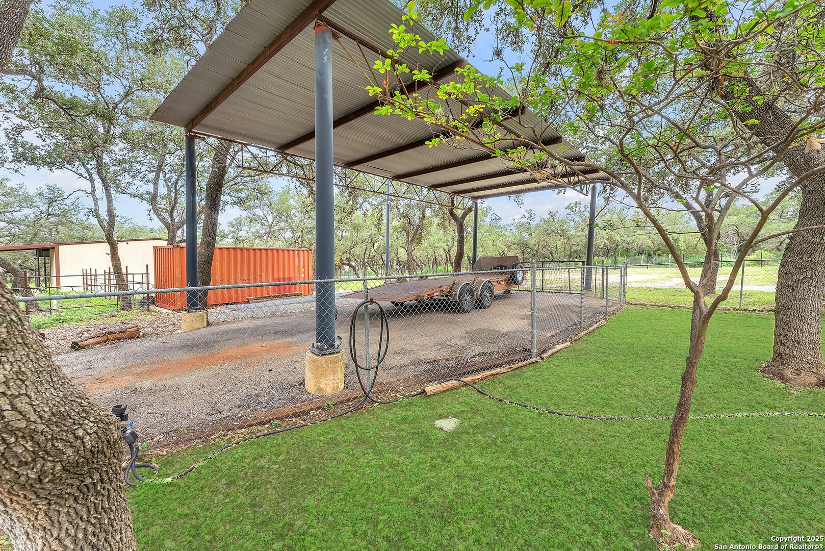 main property photo 78
