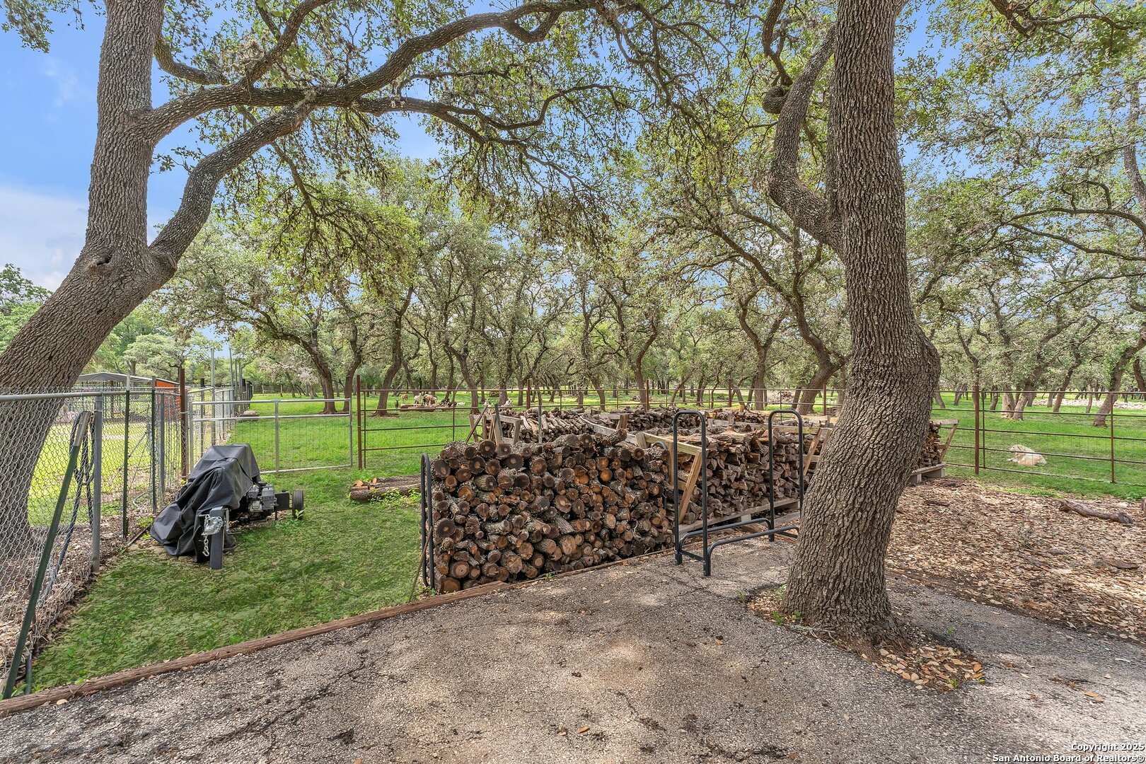 main property photo 91