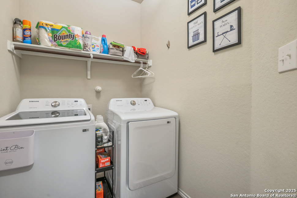 property viewer photo 17