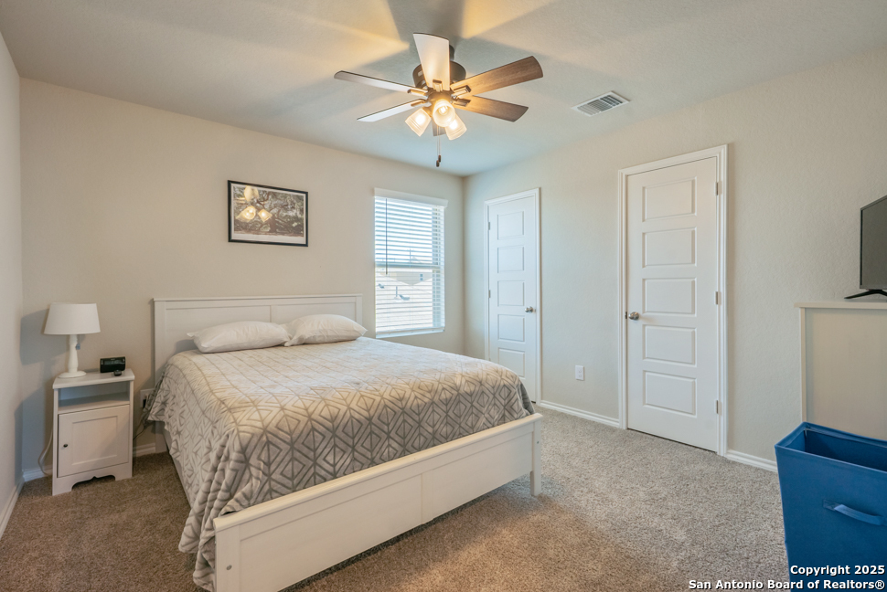 property viewer photo 23
