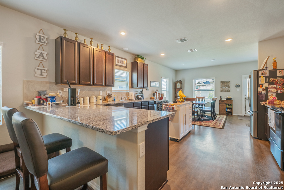 property viewer photo 4