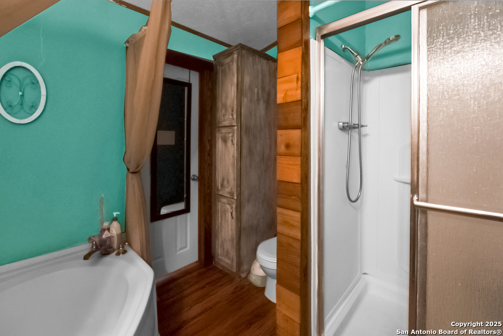 property viewer photo 23