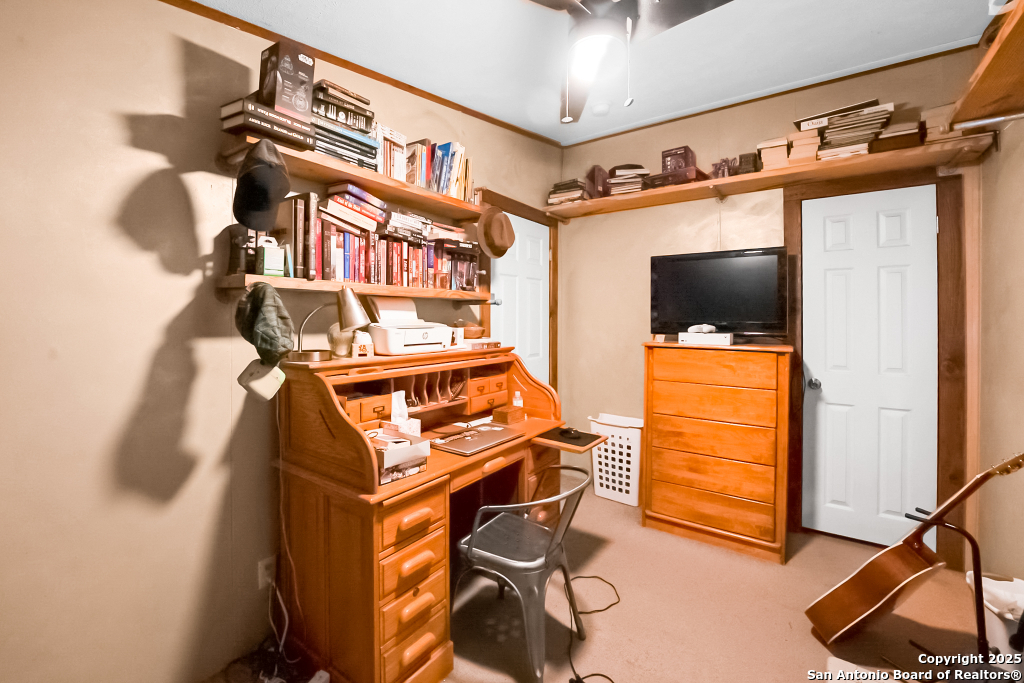 property viewer photo 25