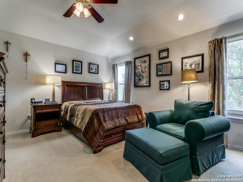 property viewer photo 18