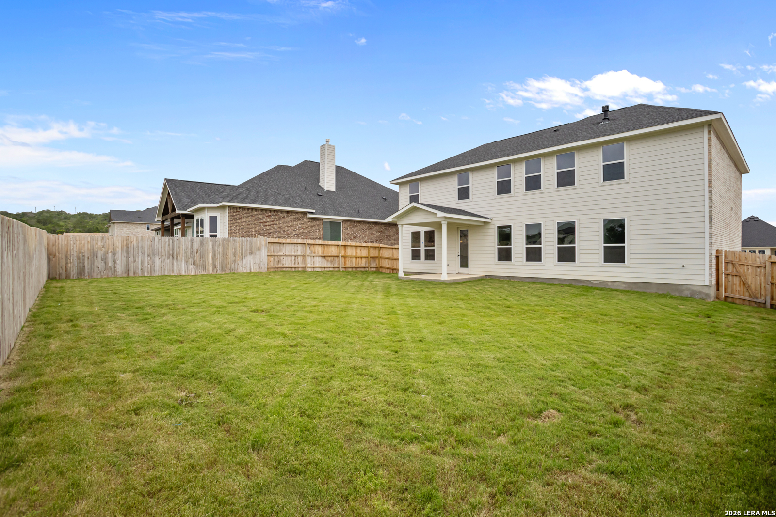 main property photo 41