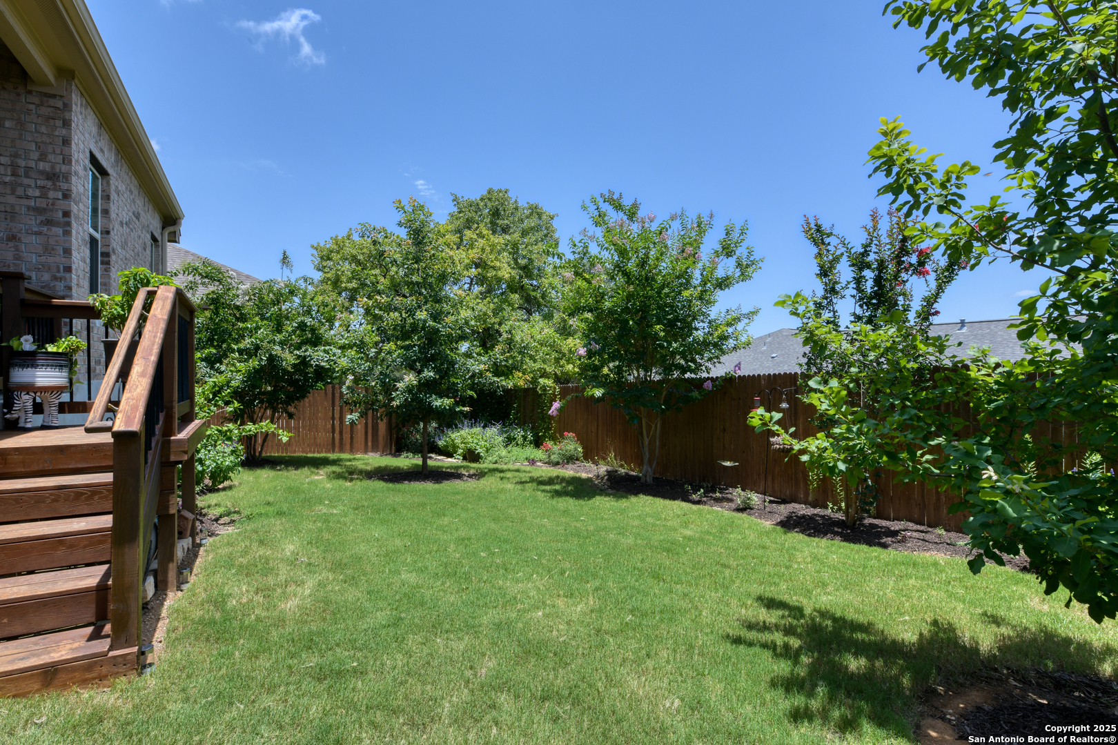 main property photo 31