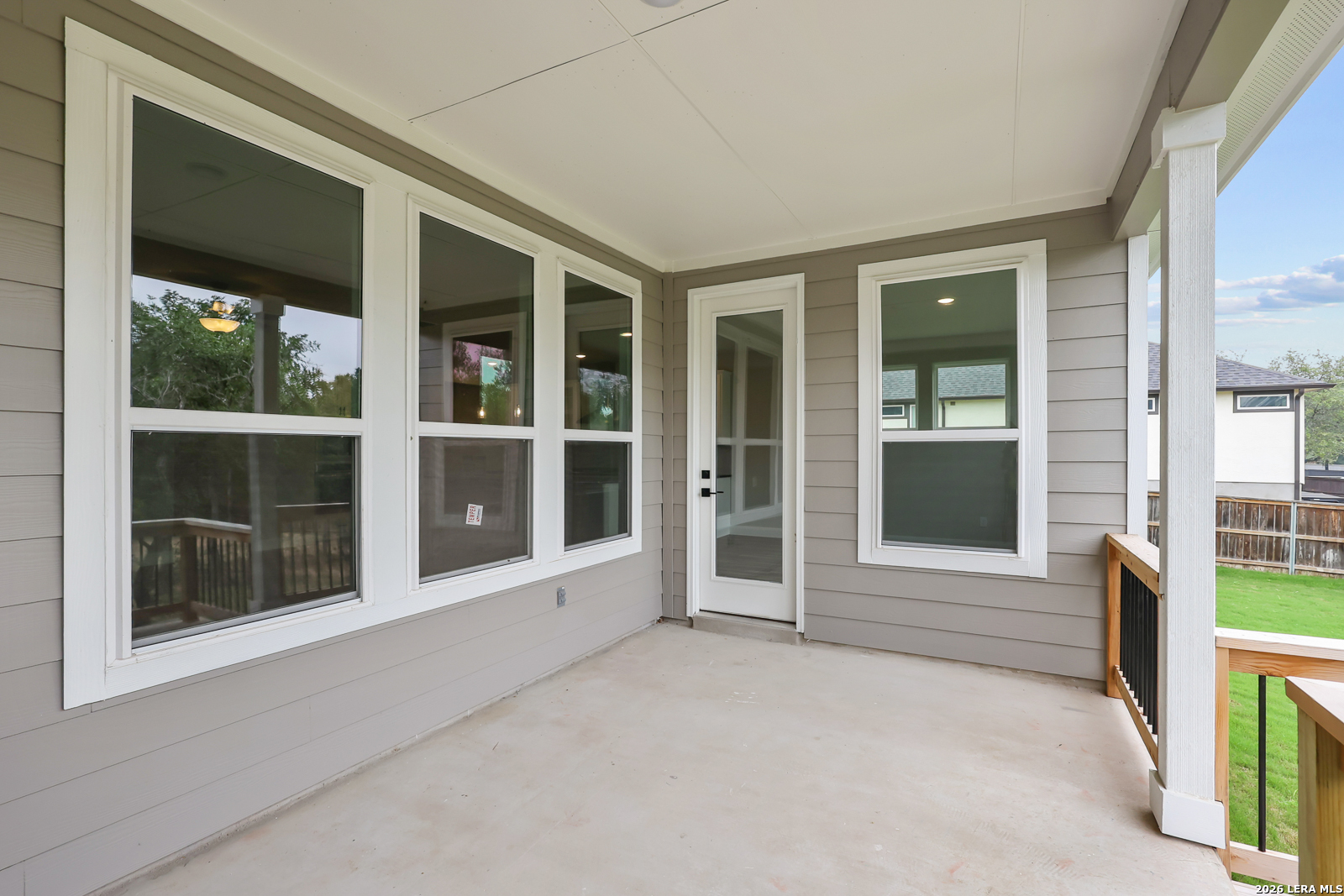 main property photo 48