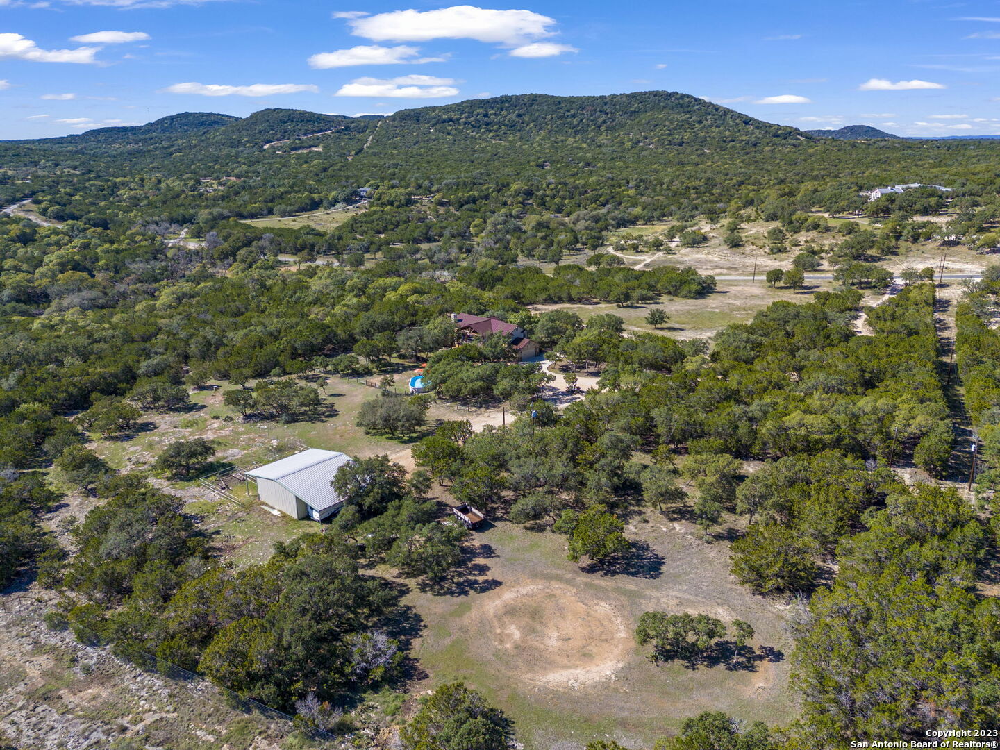 main property photo 12