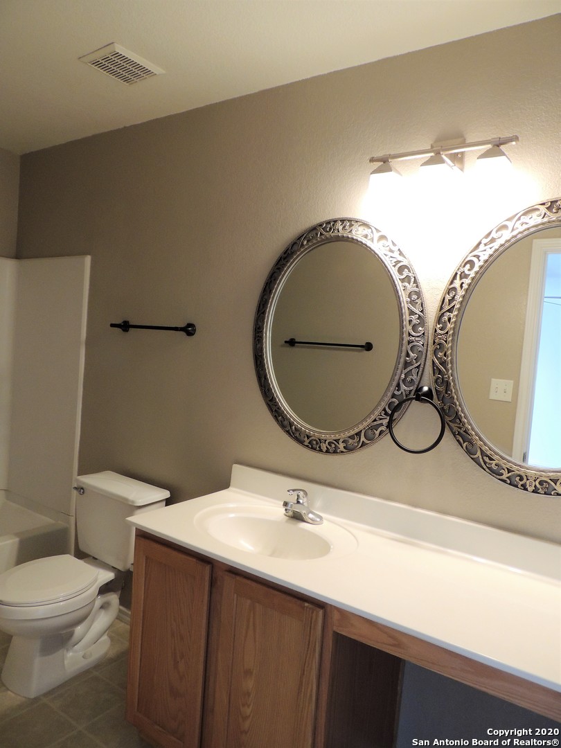 property viewer photo 12