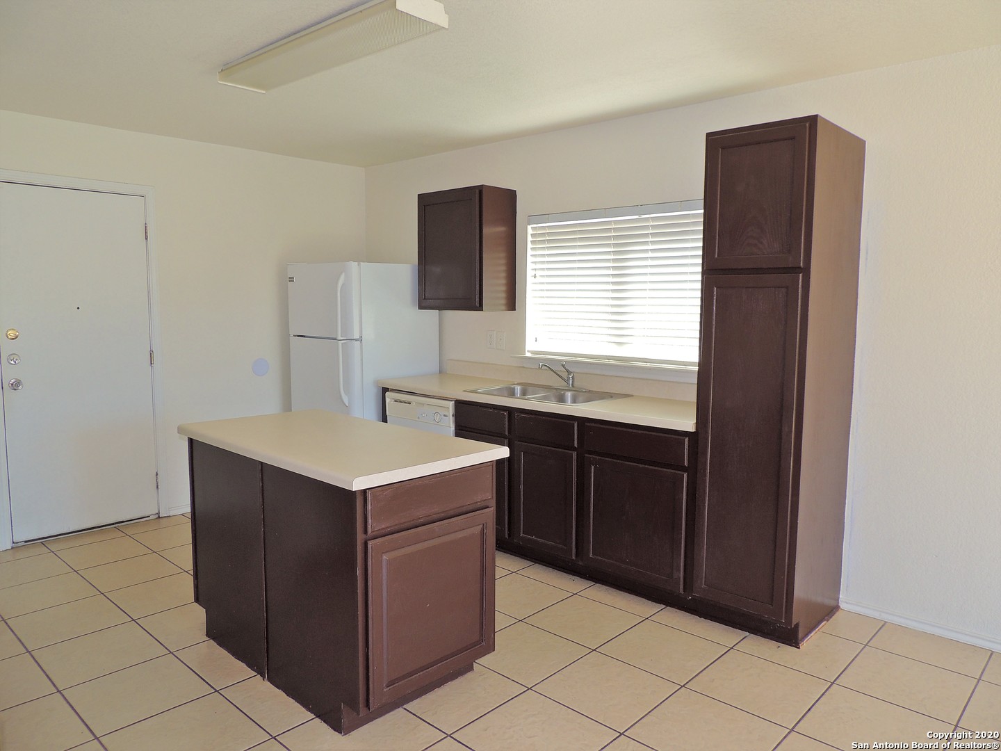 property viewer photo 6