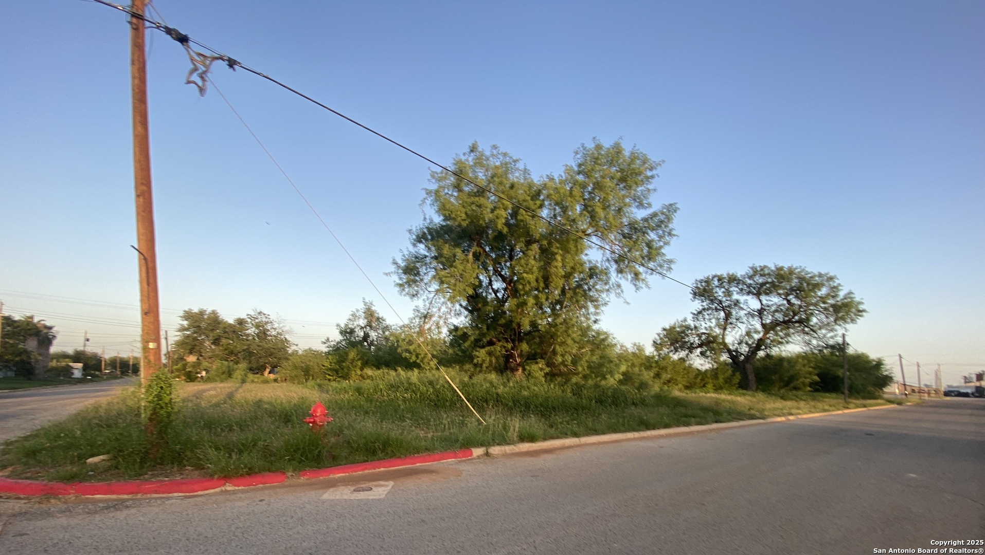 main property photo 7