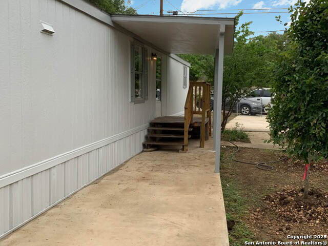 main property photo 27