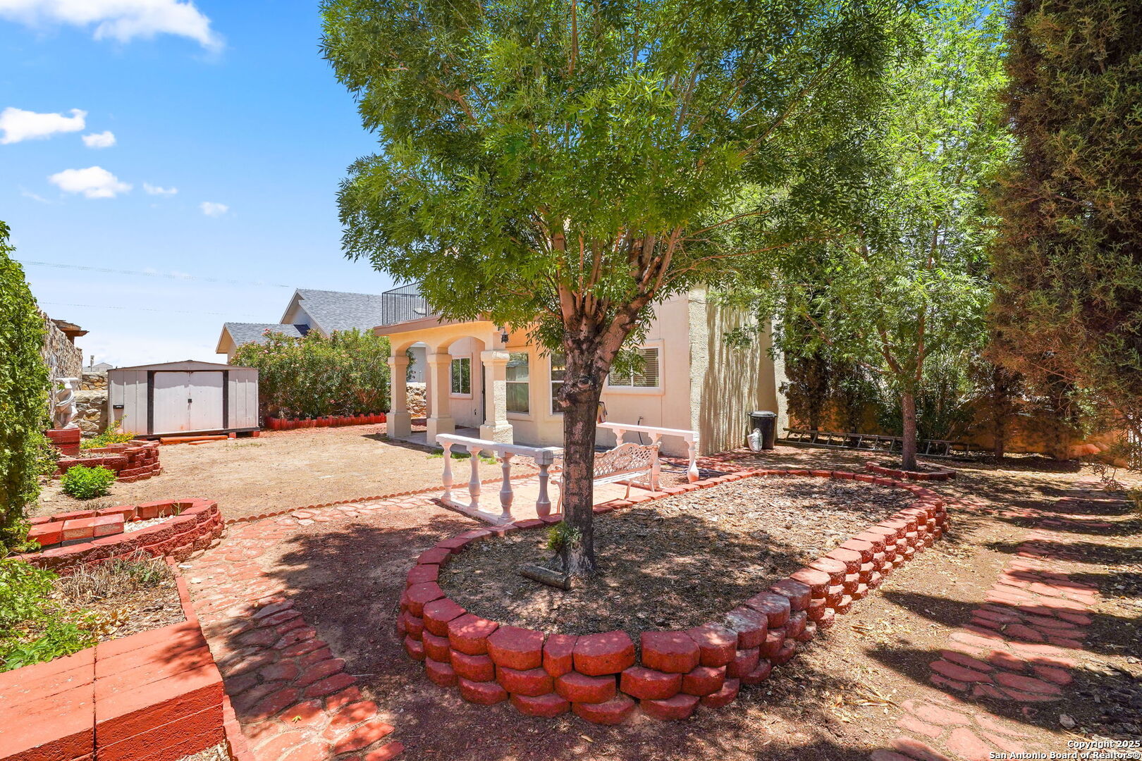 main property photo 39