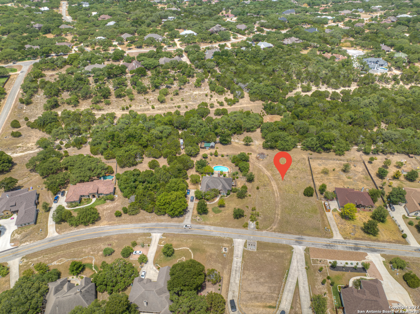 main property photo 4
