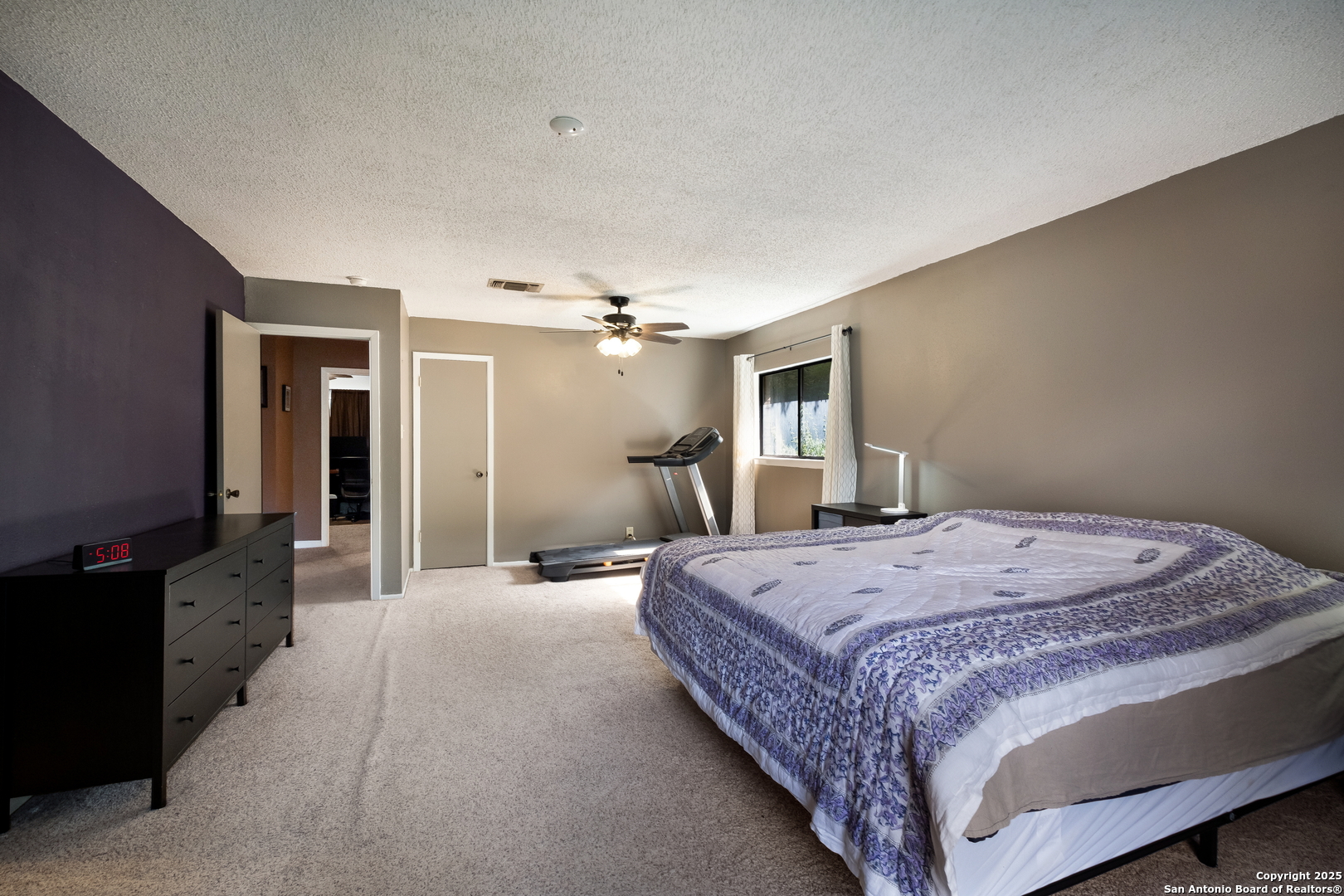 property viewer photo 17