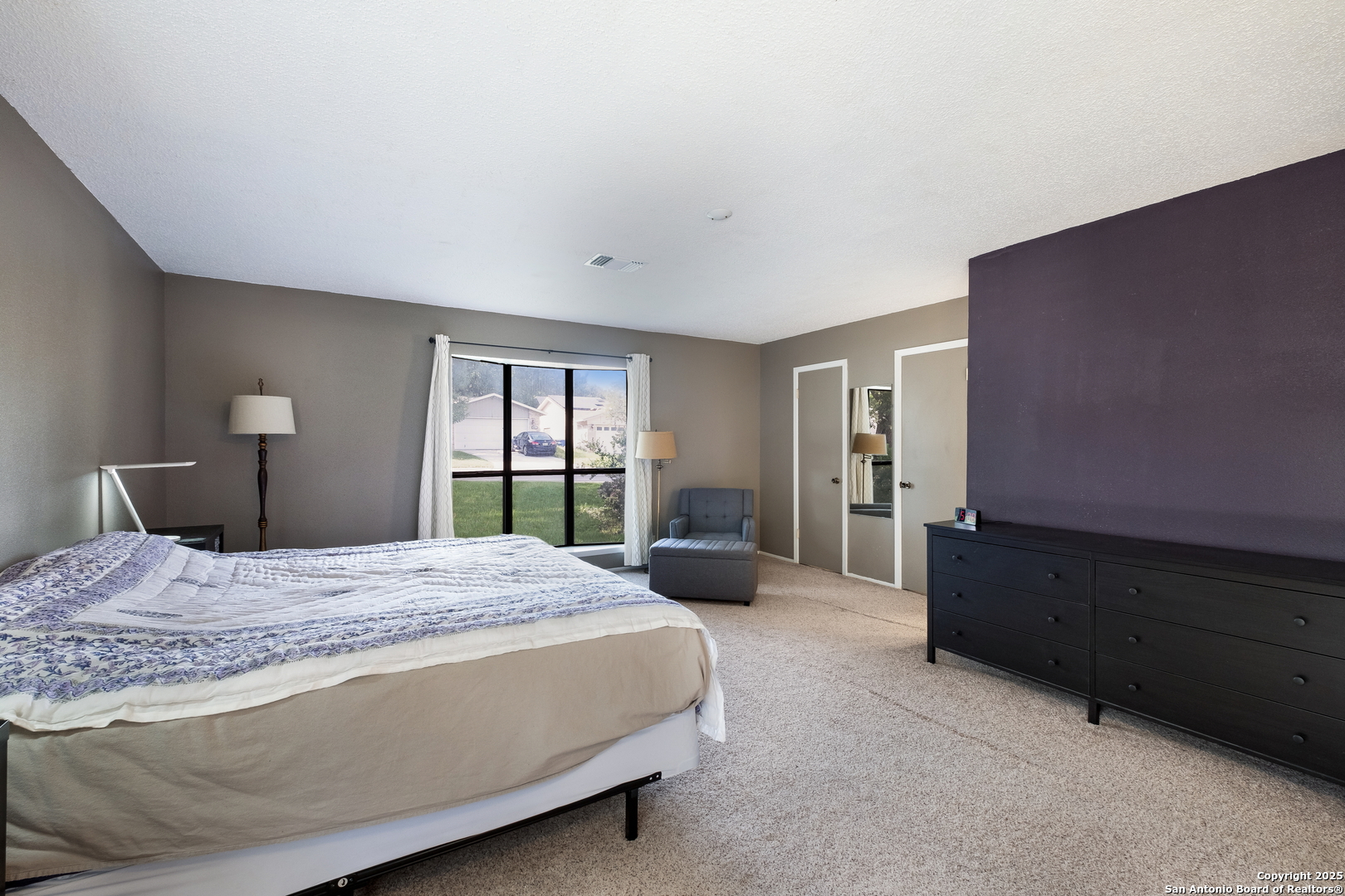 property viewer photo 19