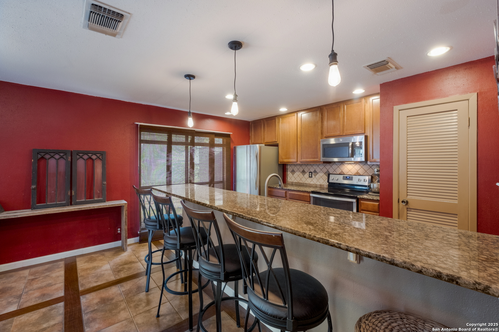 property viewer photo 8