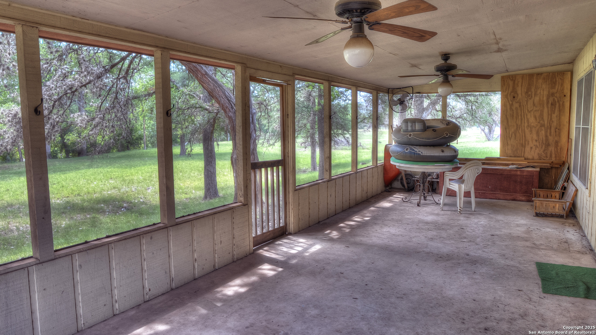 main property photo 34
