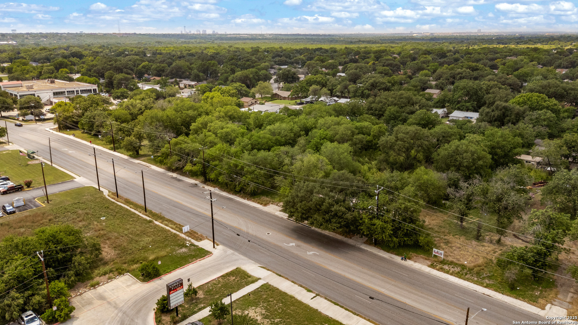 main property photo 18