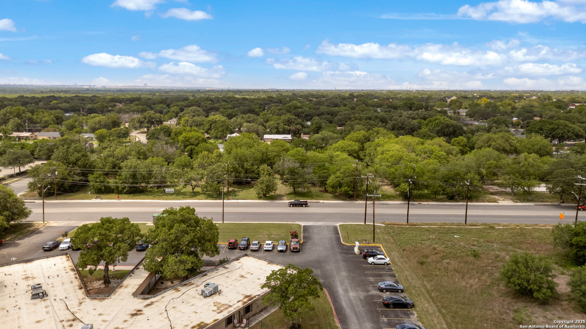 main property photo 19