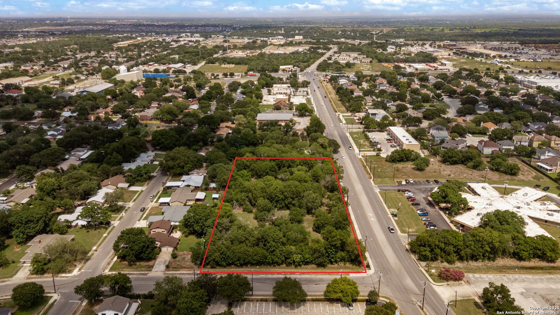 main property photo 6